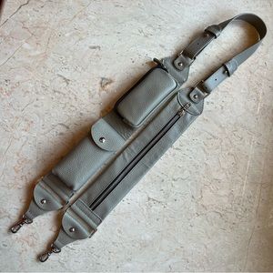 BANDOLIER “Billie” Utility Strap for Phone/Pouch. Greige Leather. Like New!